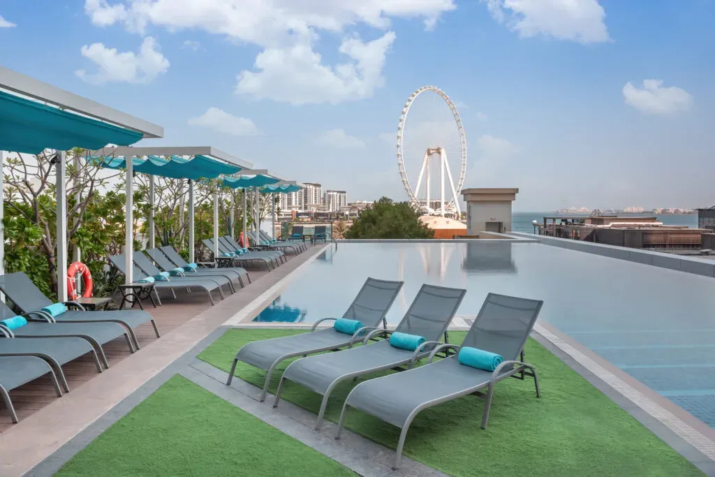 beach club dubai
