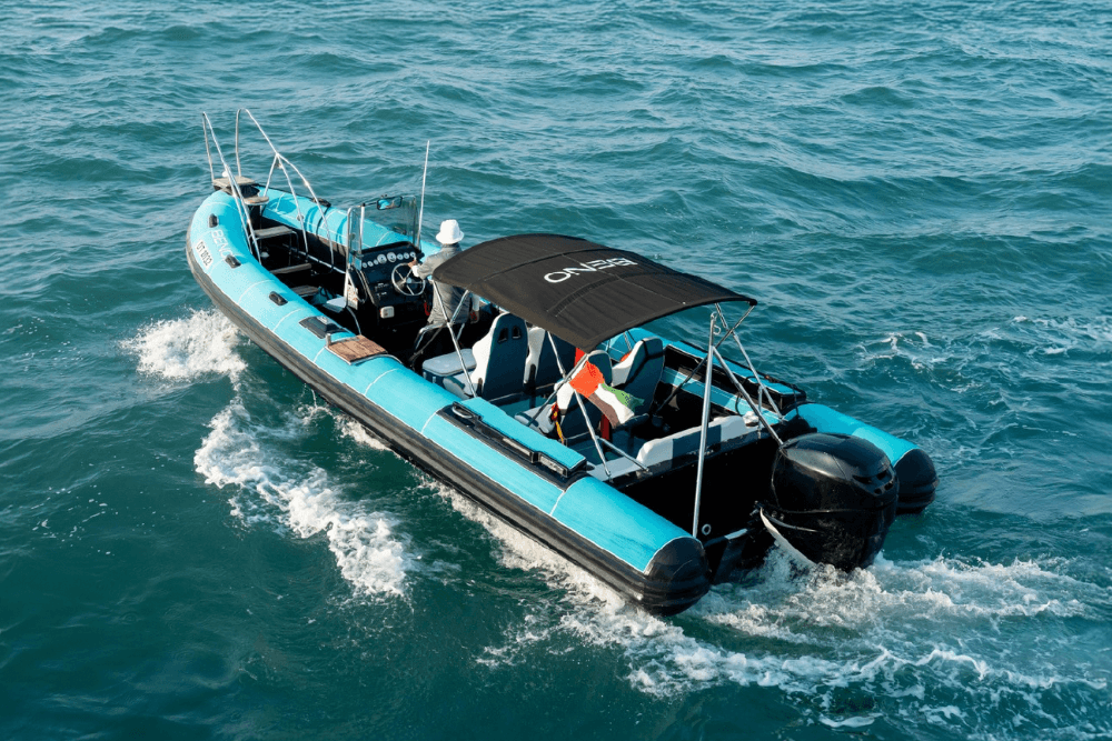 difference between yacht and boat rental